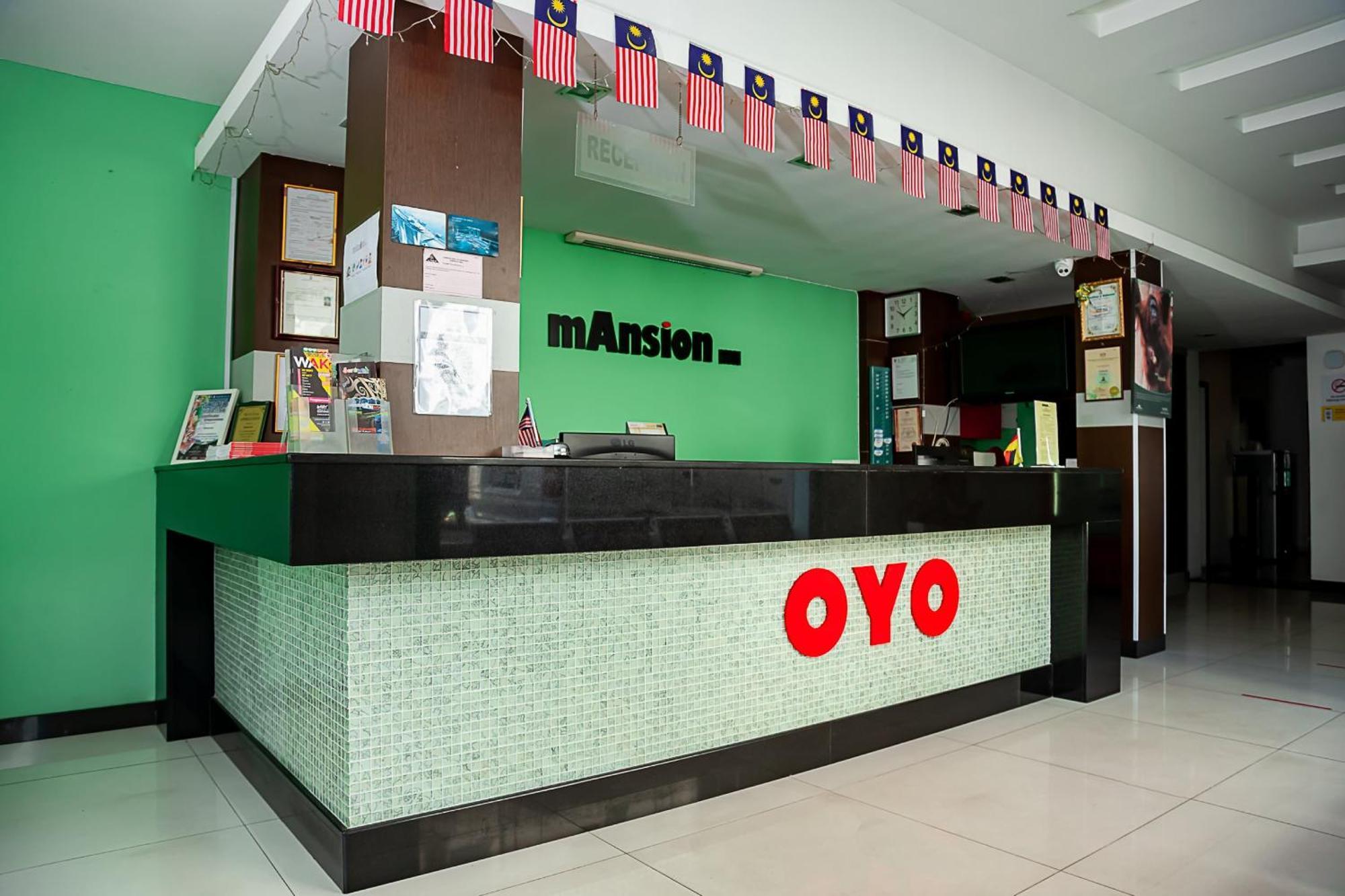 Super Oyo 90055 Mansion Inn Сибу Экстерьер фото